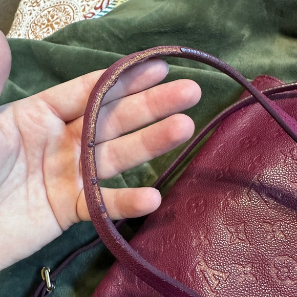 Louis Vuitton Empreinte tote - Picture 10 of 12